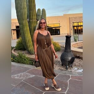 Zara Brown Sleeveless jumpsuit